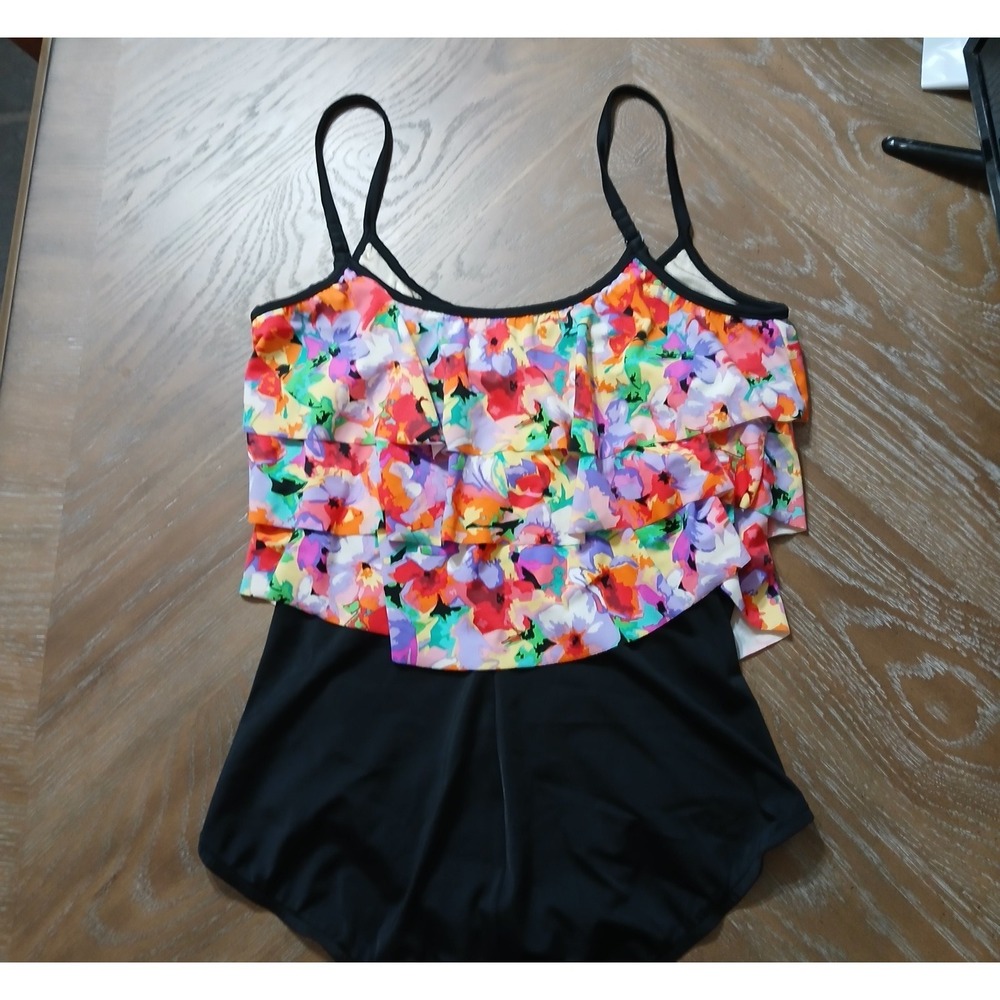 Maxine Of Hollywood Swimsuit 1 Piece Sz 18 Floral Multi Tiered Top  Black Bottom